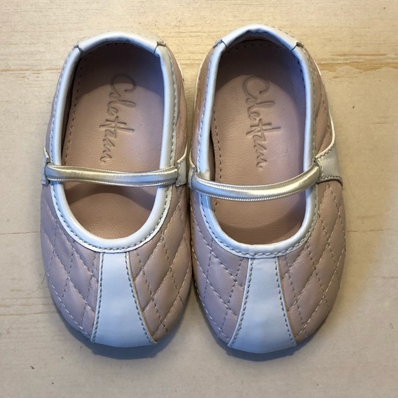 Cole Haan Baby Shoes - Picture 1 of 2